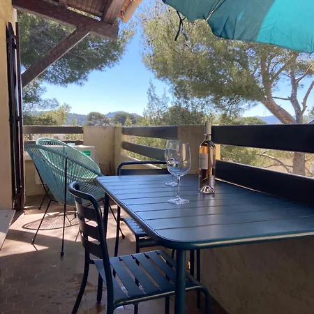 T2 Tout Confort Et Moderne, Climatise Avec Balcon Et Parking, A 10 Min Du Port Et De La Plage Sanary-sur-Mer Extérieur photo